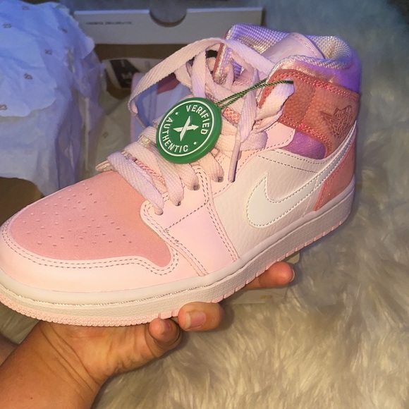 Jordan 1 Mid Digital Pink (W) - Picture 4 of 8